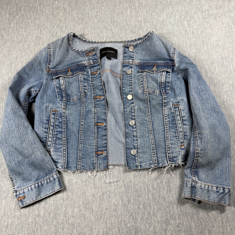 Banana Republic Jacket Womens MP Blue Denim Collarless Raw Hem Cropped Trucker